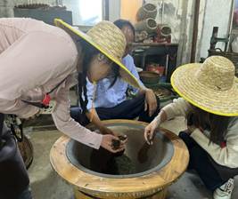 FCC72029018E507107D7A3BB05B304E0